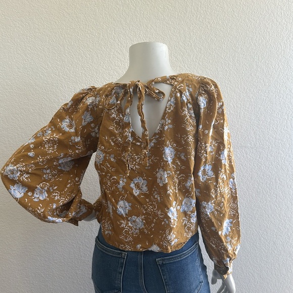 Free People linen blend crop back tie Top - Picture 8 of 9